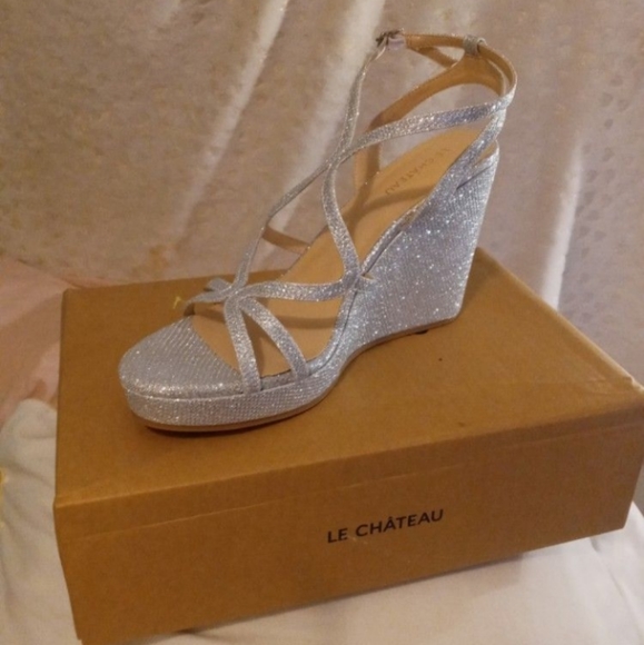 Le chateau silver sparkly dress shoes for Christmas - Picture 7 of 7